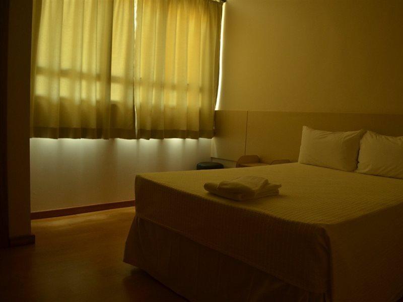Vespasiano Hotel Telemaco Borba Экстерьер фото