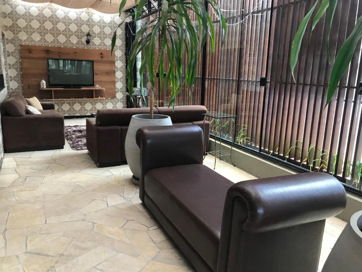 Vespasiano Hotel Telemaco Borba Экстерьер фото