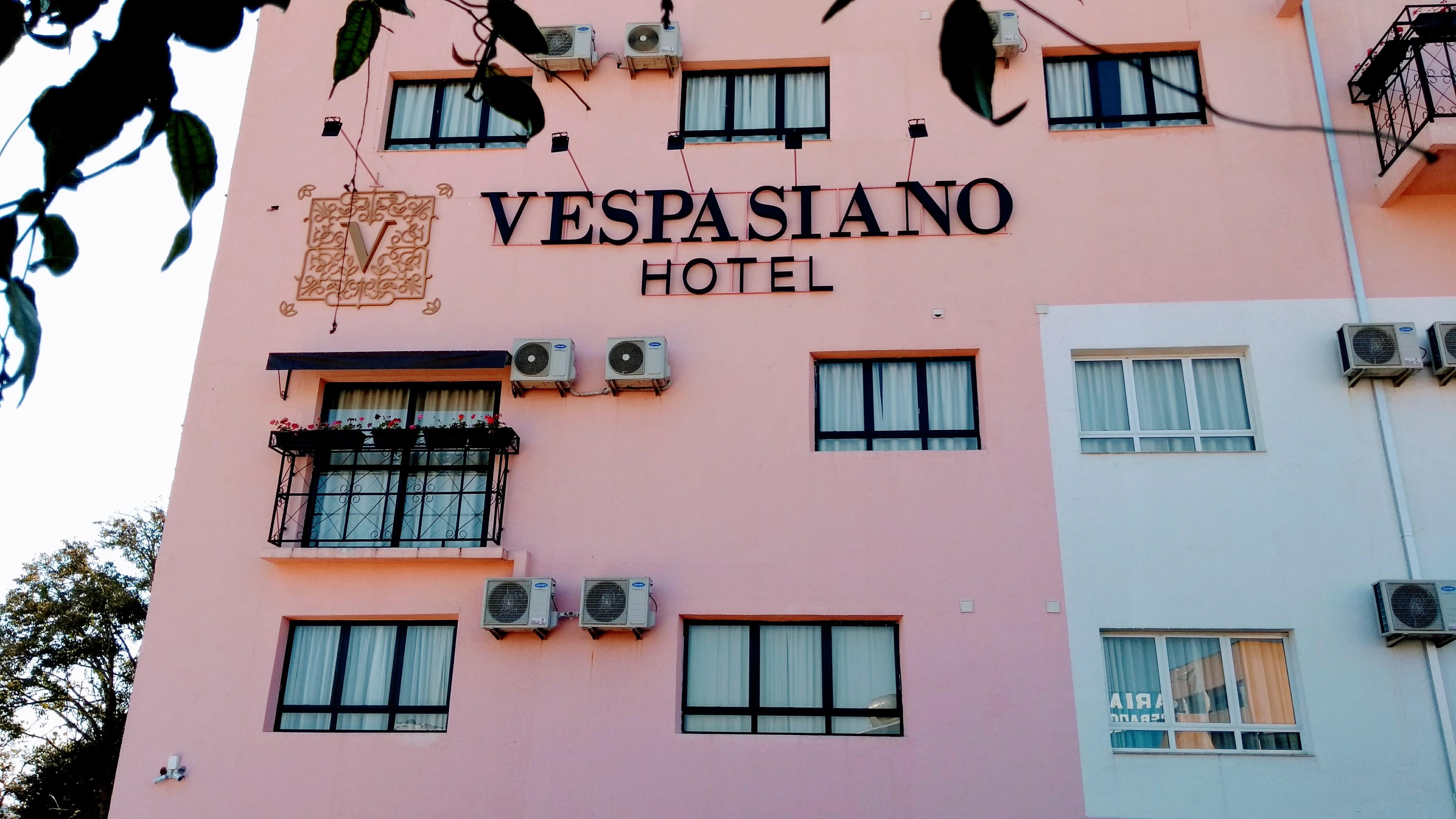 Vespasiano Hotel Telemaco Borba Экстерьер фото