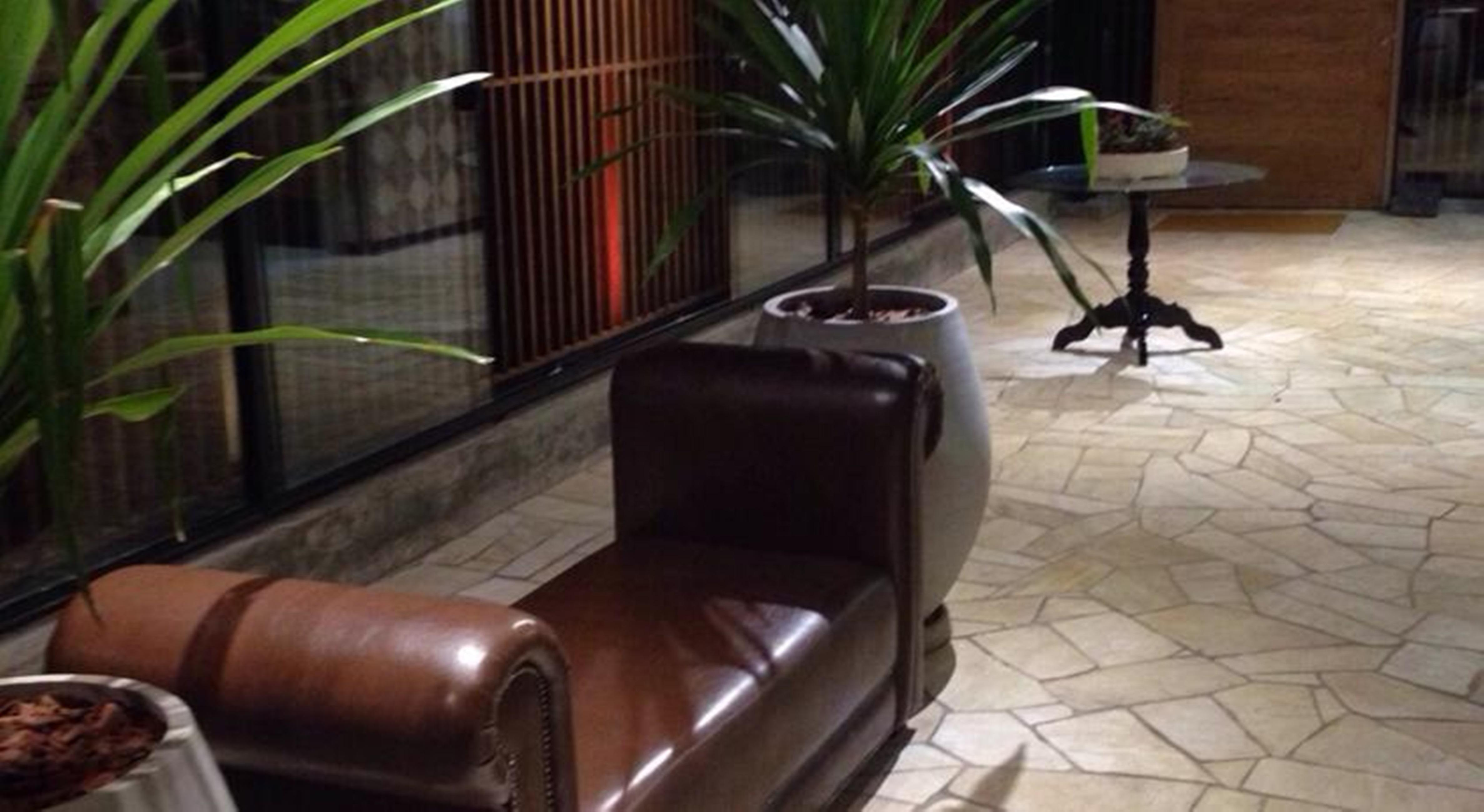 Vespasiano Hotel Telemaco Borba Экстерьер фото