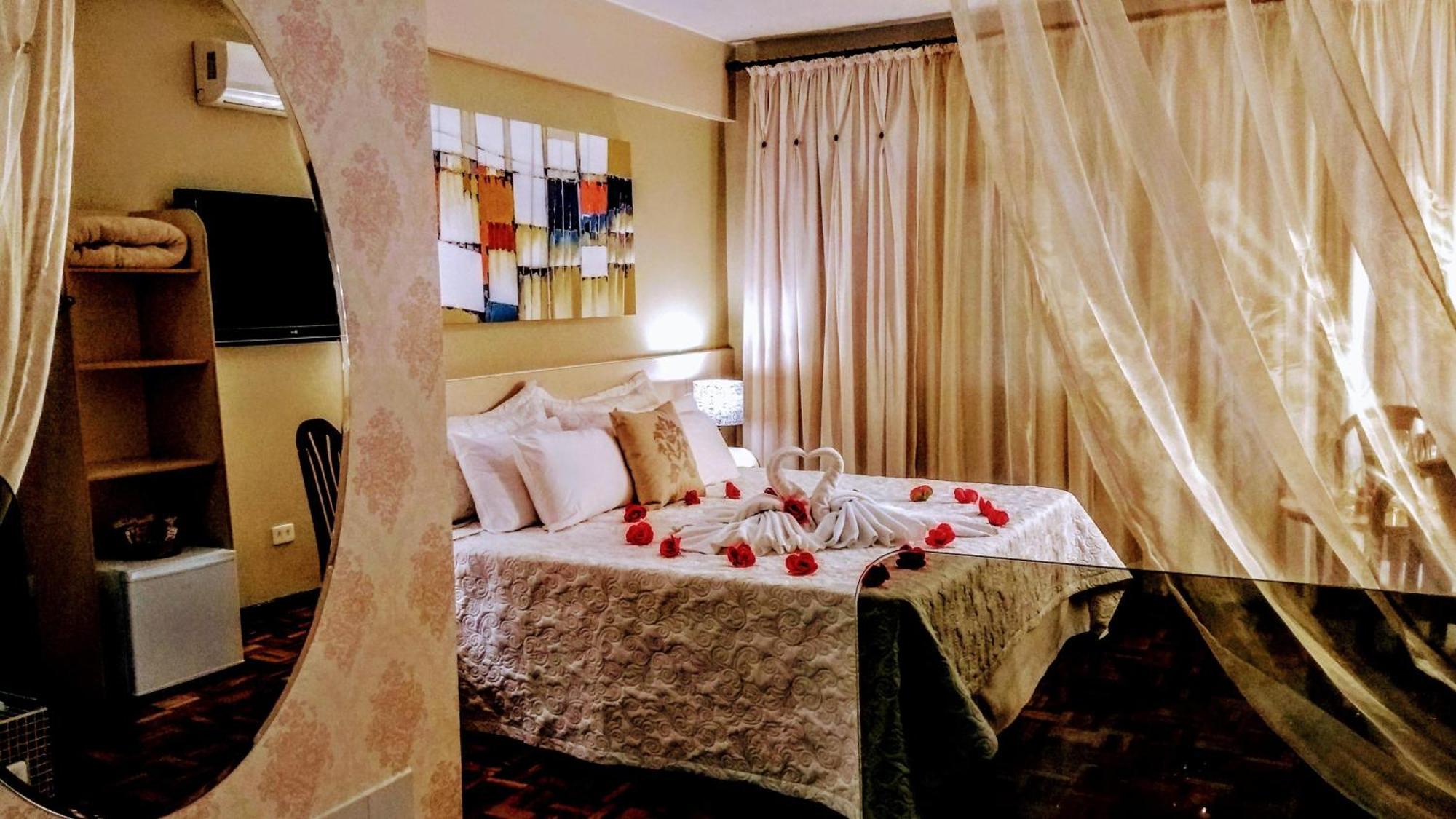 Vespasiano Hotel Telemaco Borba Экстерьер фото