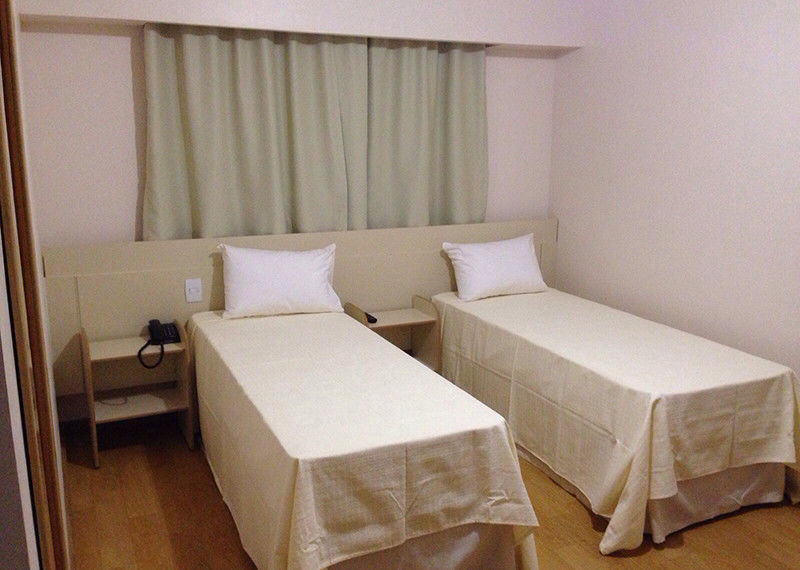 Vespasiano Hotel Telemaco Borba Экстерьер фото