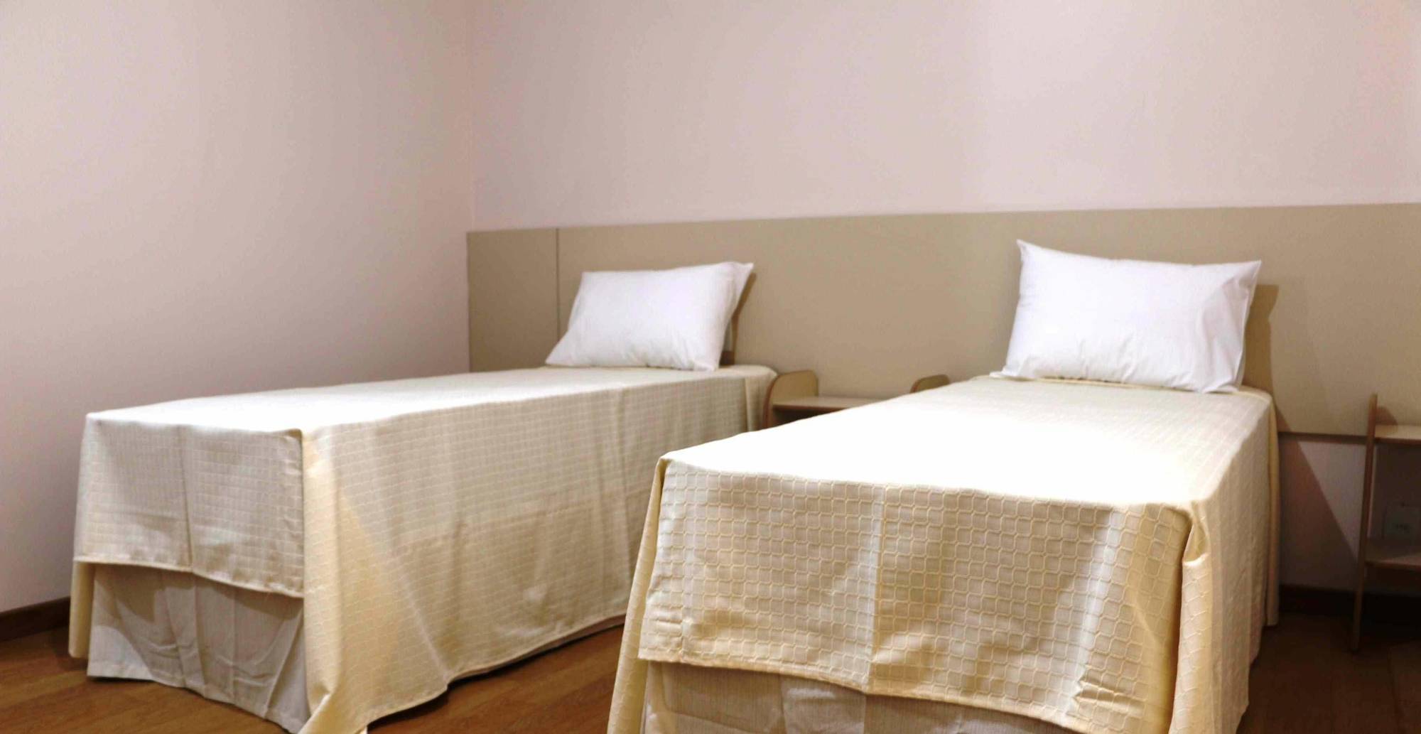 Vespasiano Hotel Telemaco Borba Экстерьер фото
